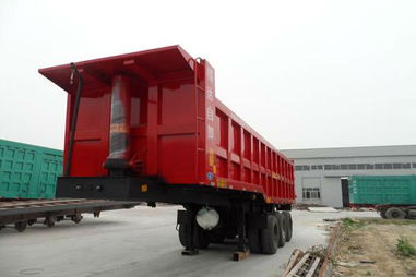 2014年5月 二手后翻定做全新半掛車廠家直銷，價格面議，二手包銷售